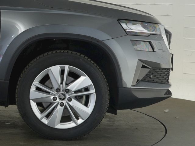 Karoq SELECTION TSI DSG+LED LICHT+NAVI+RÜCKFAHRK