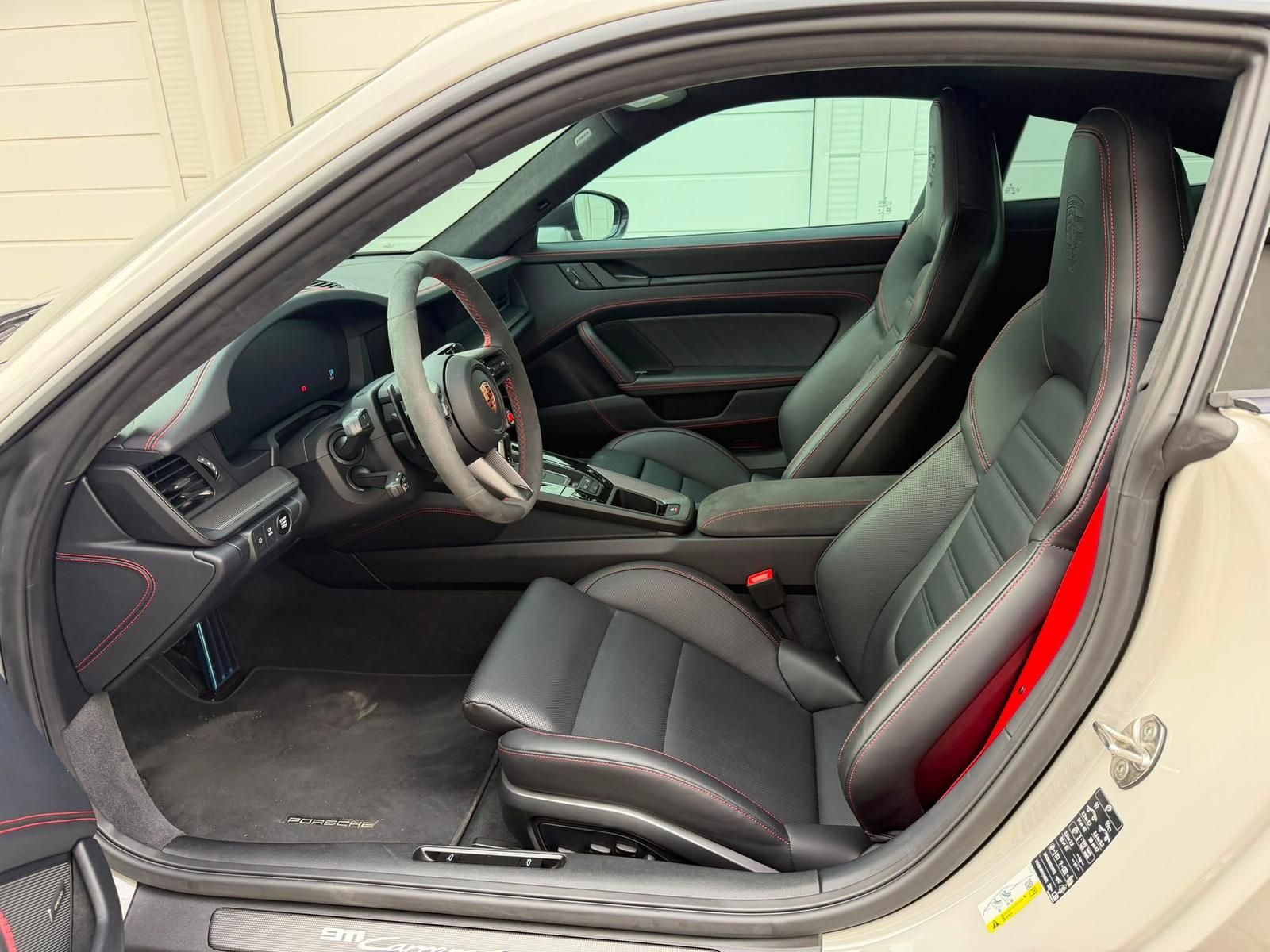 Porsche 991 911 Carrera 4 GTS Lift PASM PDLS+ BOSE Park+ foto 21