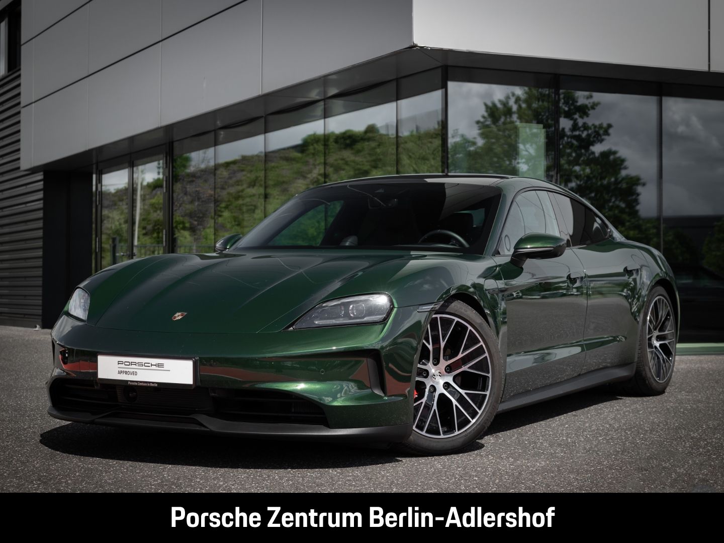 PORSCHE Taycan 4S Surround-View LED-Matrix Luftfederung