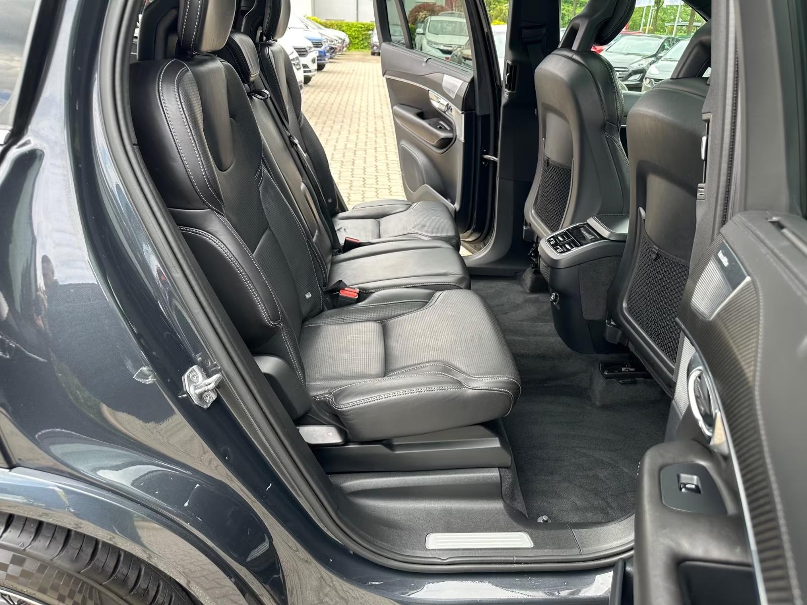 Volvo XC90 R-Design AWD KEY Stand AHK Pano ACC Luft