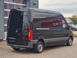 Mercedes-Benz Sprinter 211 CDI FWD L2 Klima AHK - schwarze Mercedes-Benz Sprinter
