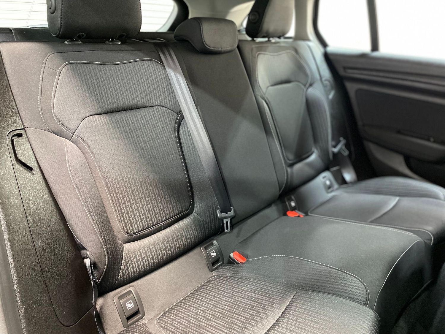 Fahrzeugabbildung Renault Megane Business Edition #Tempomat#PDC#AHK#Navi