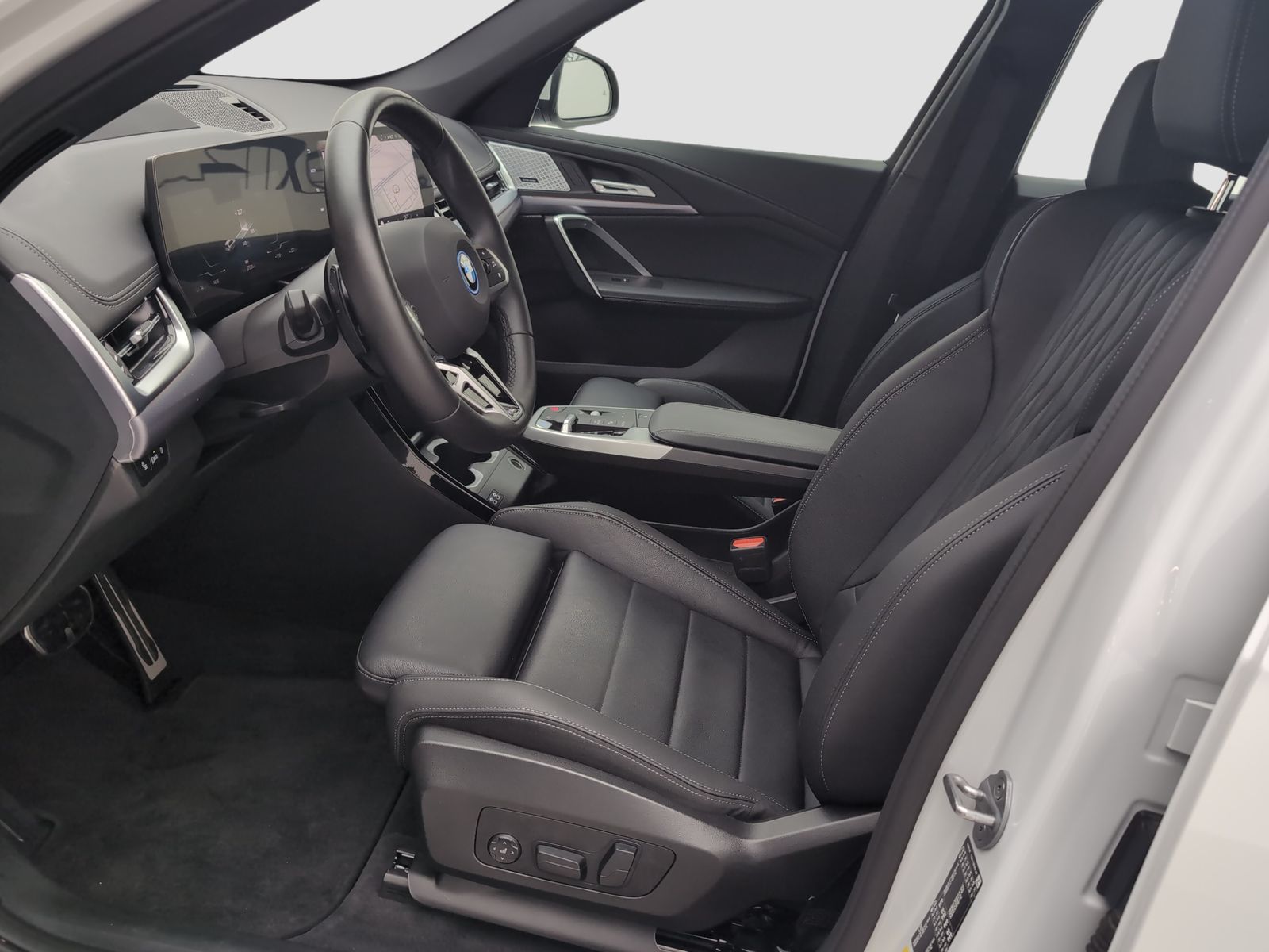 BMW iX1 - Bild 8