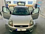 Ford Fiesta 1,4 16V Silver Magic Silver Magic - Ford Fiesta Magic mit Benzin-Antrieb