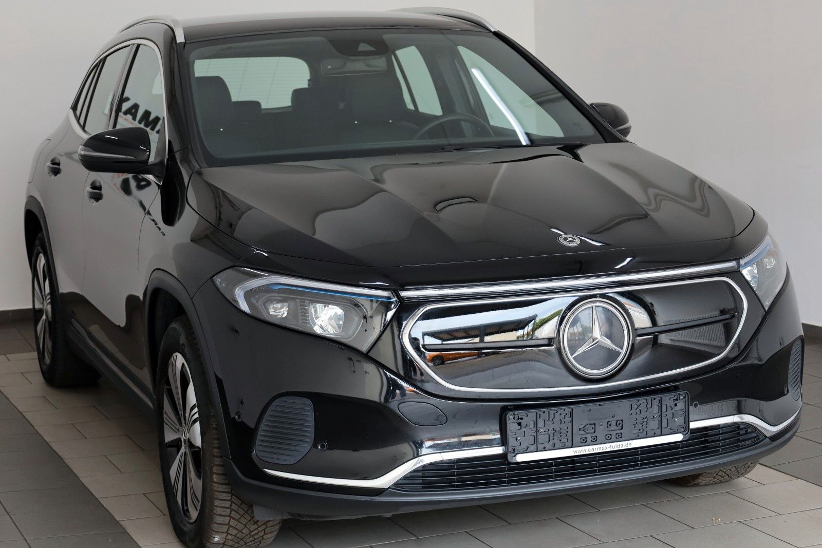 Fahrzeugabbildung Mercedes-Benz EQA 250 Progressive,T.Leder,Navi,LED,SH,Kamera