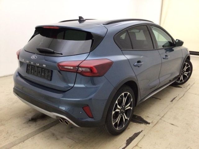 Fahrzeugabbildung Ford Focus Active X 1.0 EcoBoost FAHRERASSISTENZPAKET
