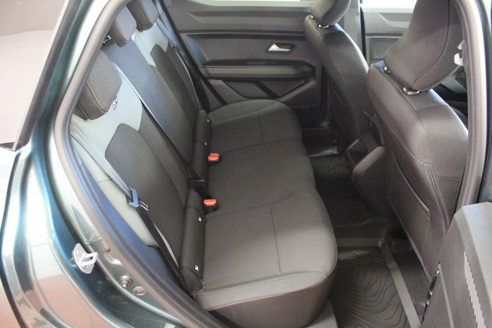 Fahrzeugabbildung Dacia Duster Eco G 120   LPG Extreme  *Automatik *