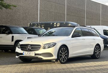 Mercedes E 220 - 3