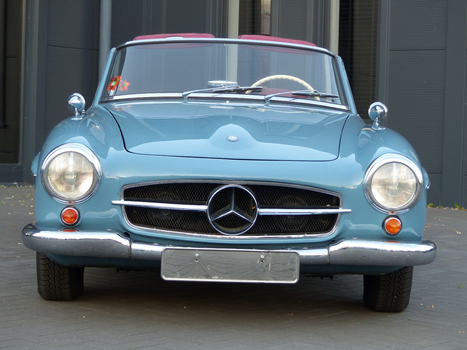 Fahrzeugabbildung Mercedes-Benz 190 SL