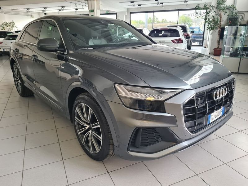 Audi Q8 45 TDI 170kW quattro tiptronic Sport