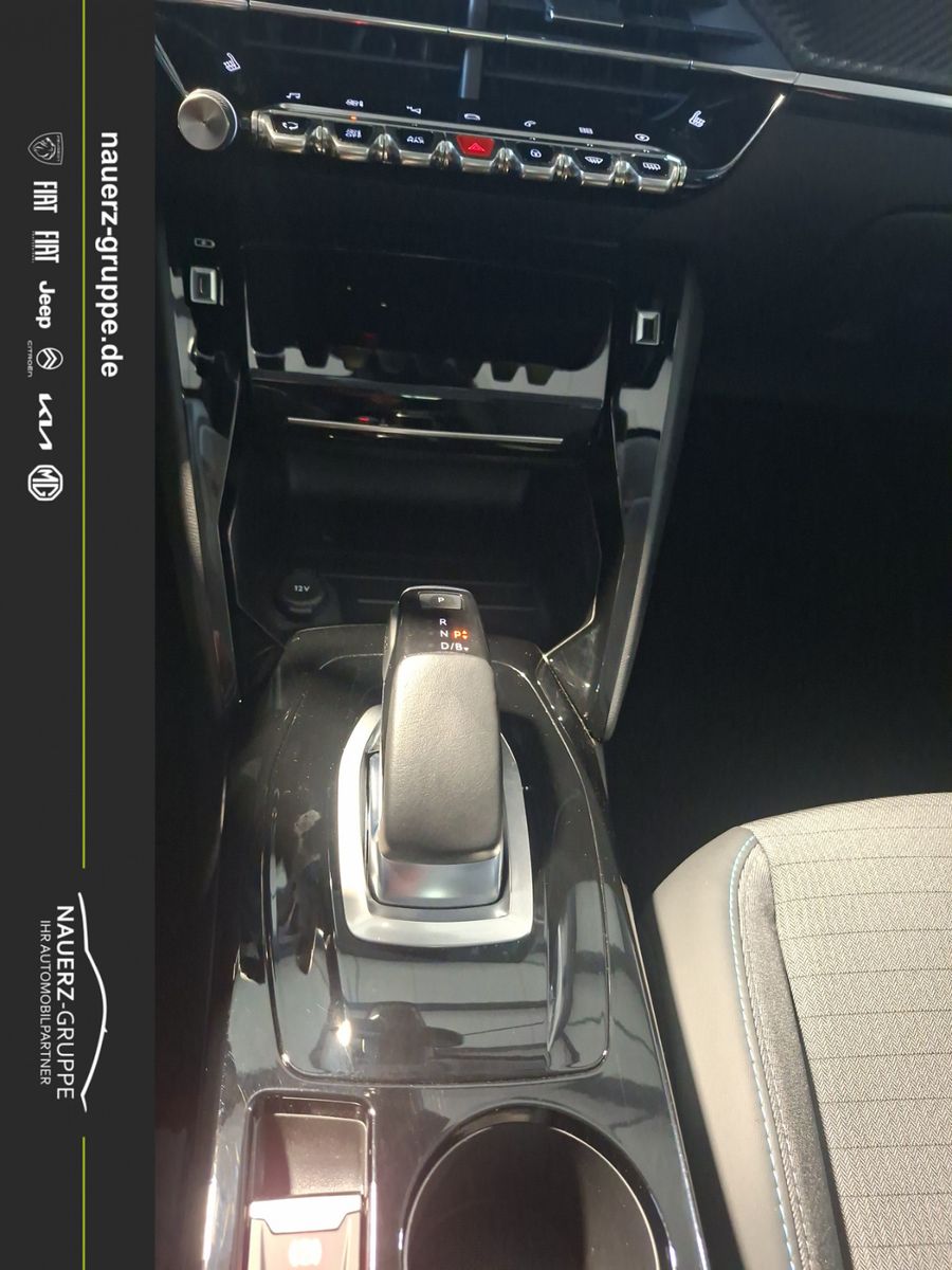 Fahrzeugabbildung Peugeot 208 e- Allure