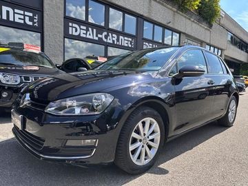 Volkswagen Golf - 2