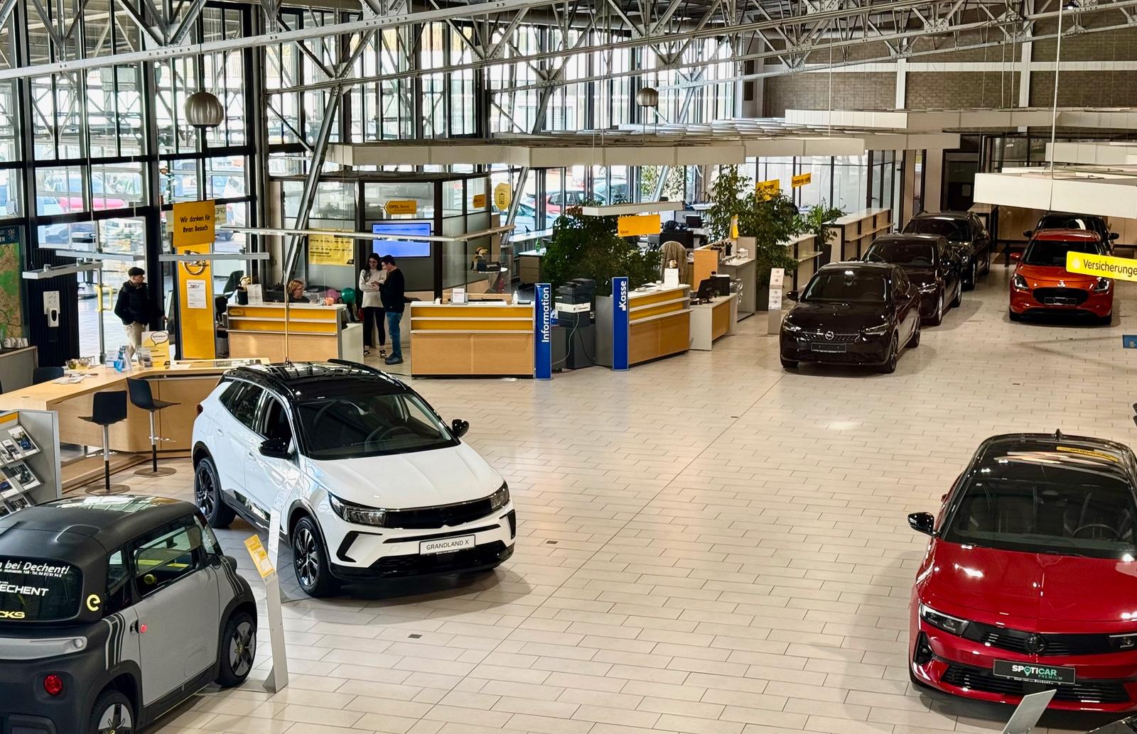 showroom-image-bottom