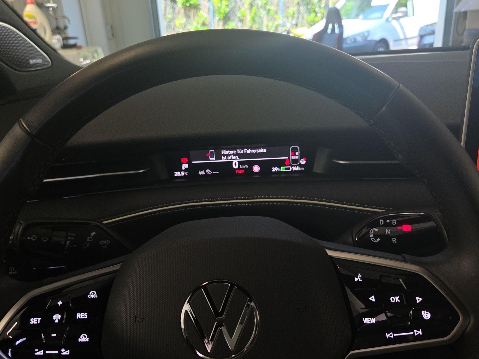 Volkswagen ID.7 Pro Black Style *Navi*Wärmep*IQ-Light*IQ-Dr
