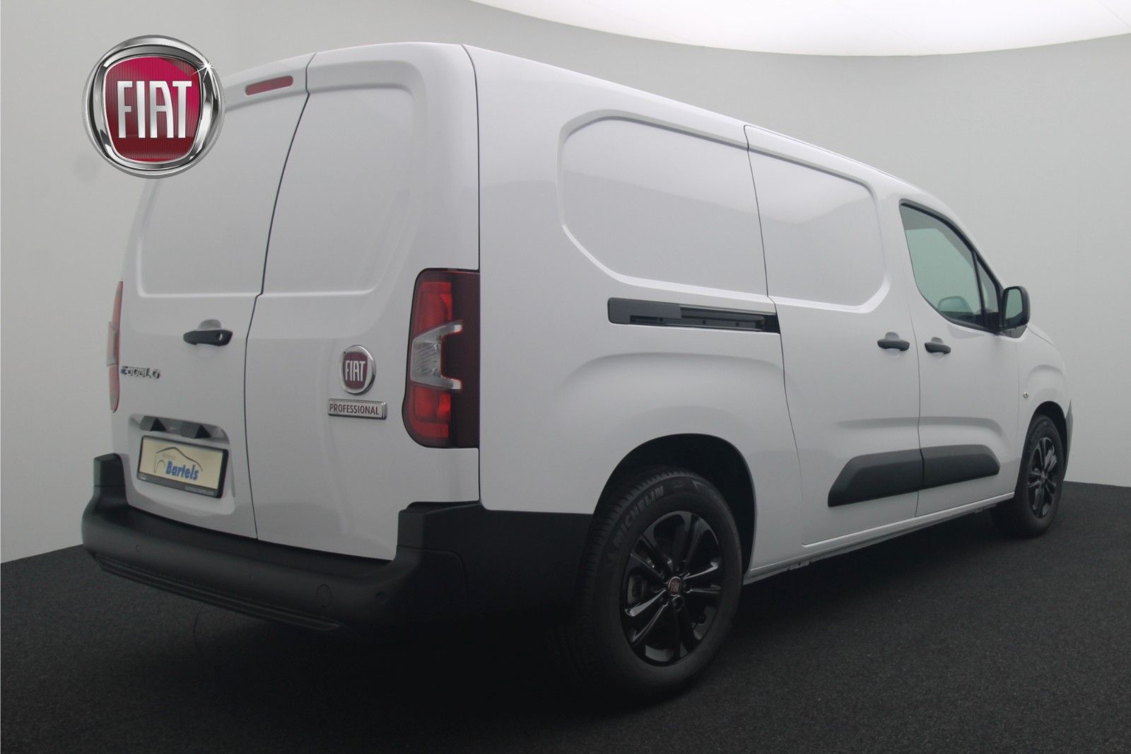 Fahrzeugabbildung Fiat E-Doblo Kastenwagen L2 100 kW Sofort!