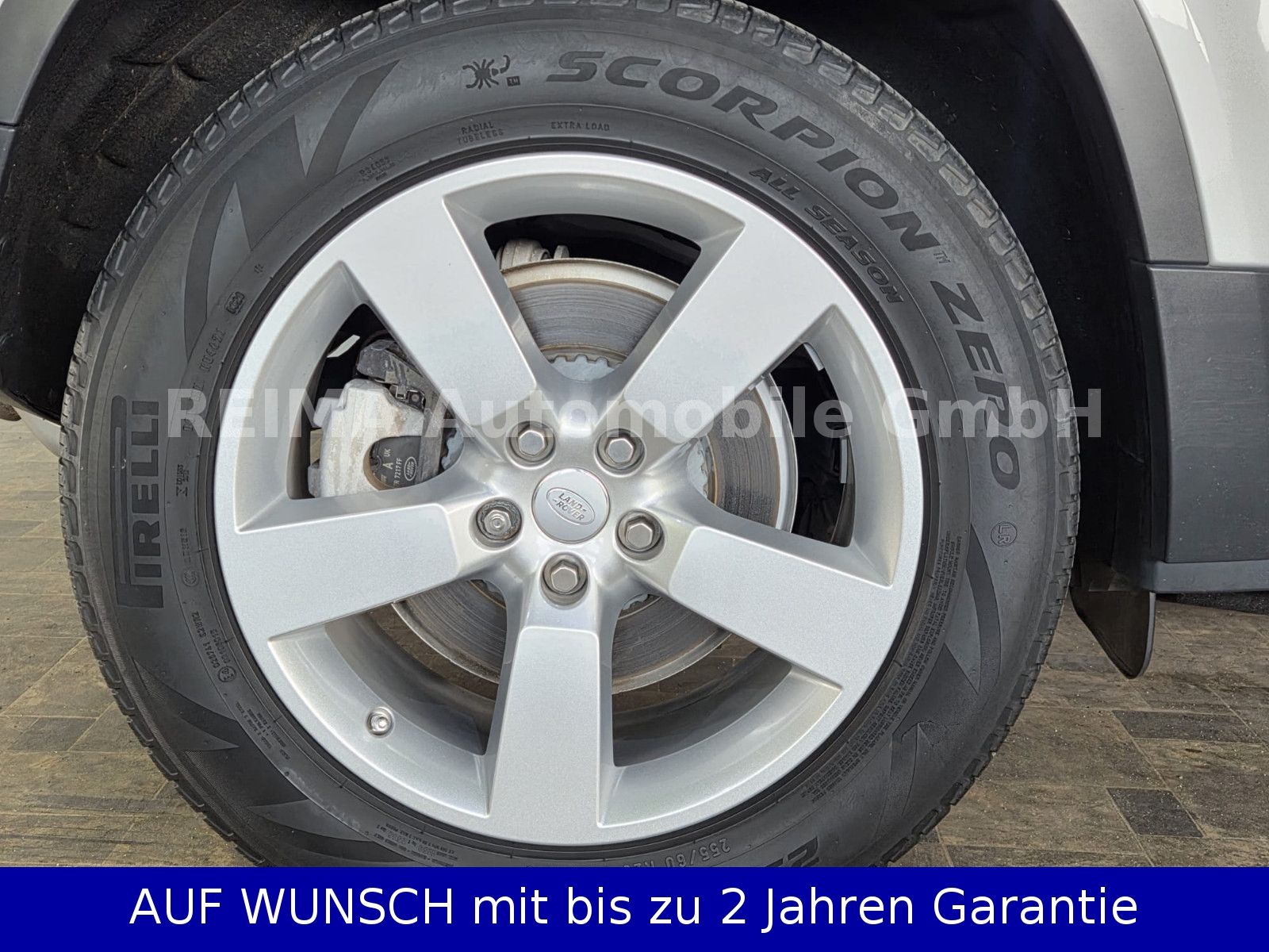 Fahrzeugabbildung Land Rover Defender 110 P400 V6, Pano, Meridian, Luft, LED