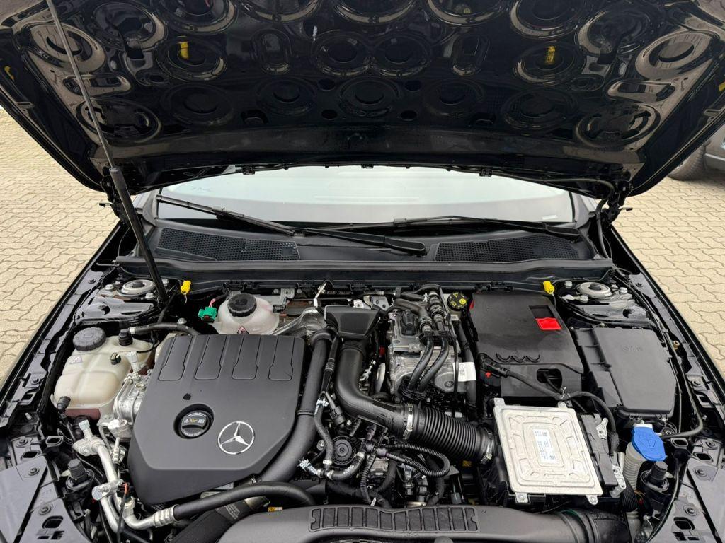 Mercedes-Benz A 250 e 8G-DCT Style