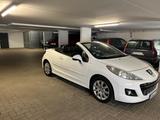 Peugeot 207 CC Black & White Edition 120 Black & Whi... - Peugeot 207 in Freiburg