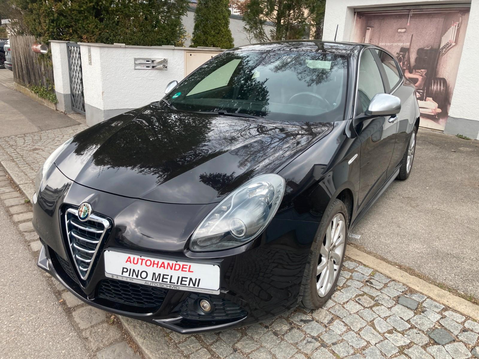 Alfa Romeo Giulietta Turismo 1. Hand Scheckheftgepflegt