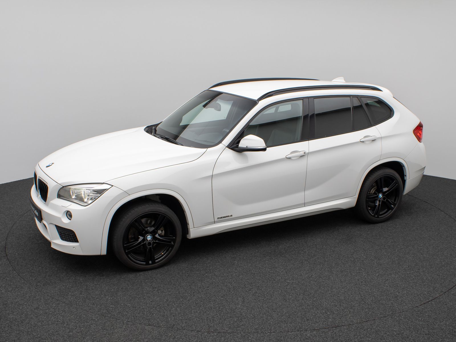 Fahrzeugabbildung BMW X1 sD18i M Sport Navi SitzhzgPDC Xenon AHK 8fach