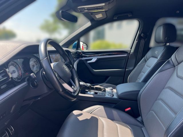 Touareg 3.0 TDI 4M R-LINE LED+AHK+LUFT+NAV+KAMER