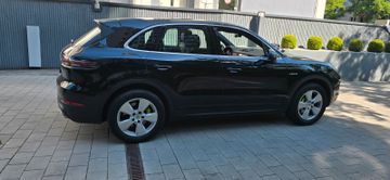 Porsche Cayenne - 8