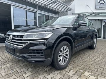 Volkswagen Touareg - 2