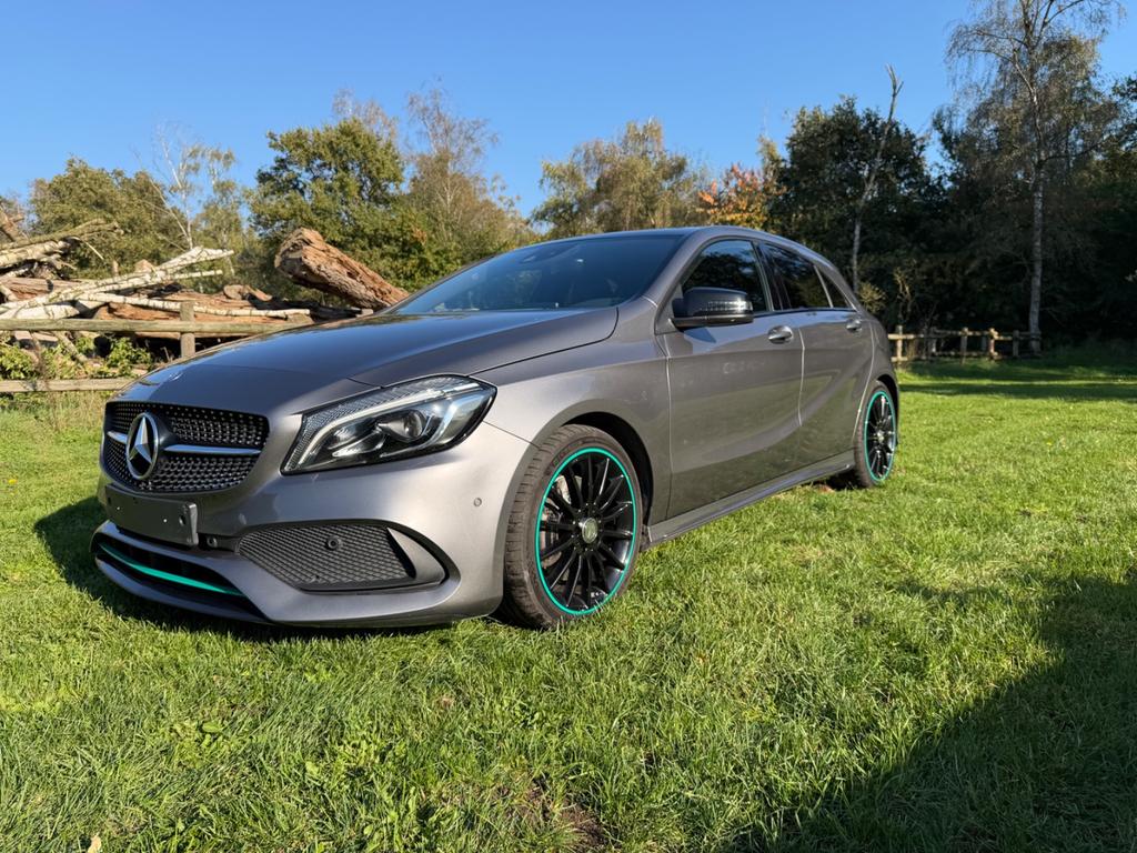 Mercedes-Benz 220 D Limited Edition 