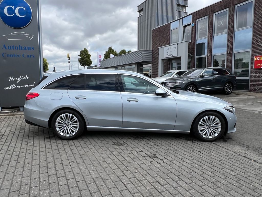 Image of Mercedes-Benz C 220