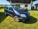 Renault Scenic 1.6 RXE 16V 107PS - Renault Scenic: Rxe