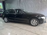 Audi A4 Avant Attraction 2.0*AUTOMATIK*NAVI*KLIMA* - Audi A4 aus 2010