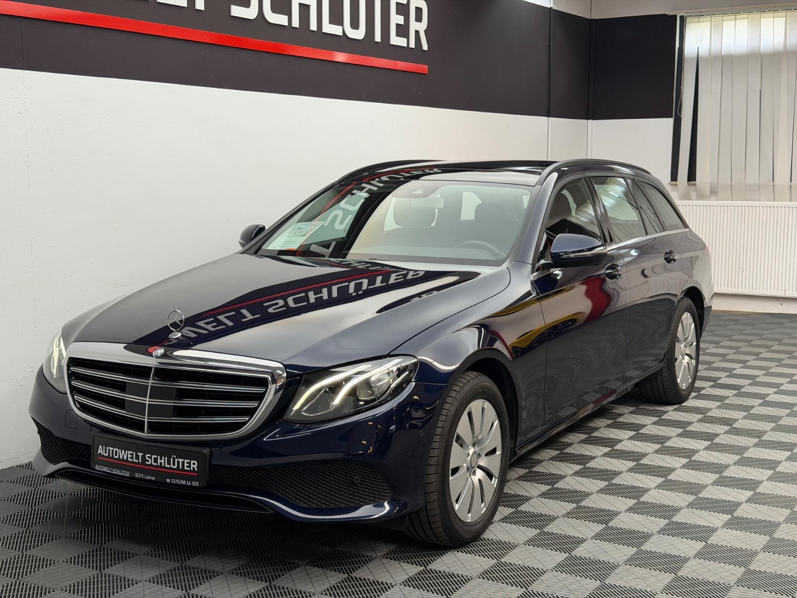 Mercedes-Benz E 220d T *Automatik*Panorama*Navi*RFK*AHK*SHZ*