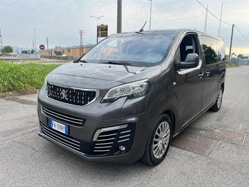 Peugeot Traveller - 1