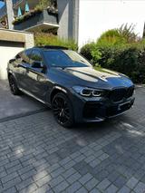 BMW X6 M50 M50i -i Pano AHK H/K HuD DA Prof. PA+ Las - BMW X6 M50 aus 2022
