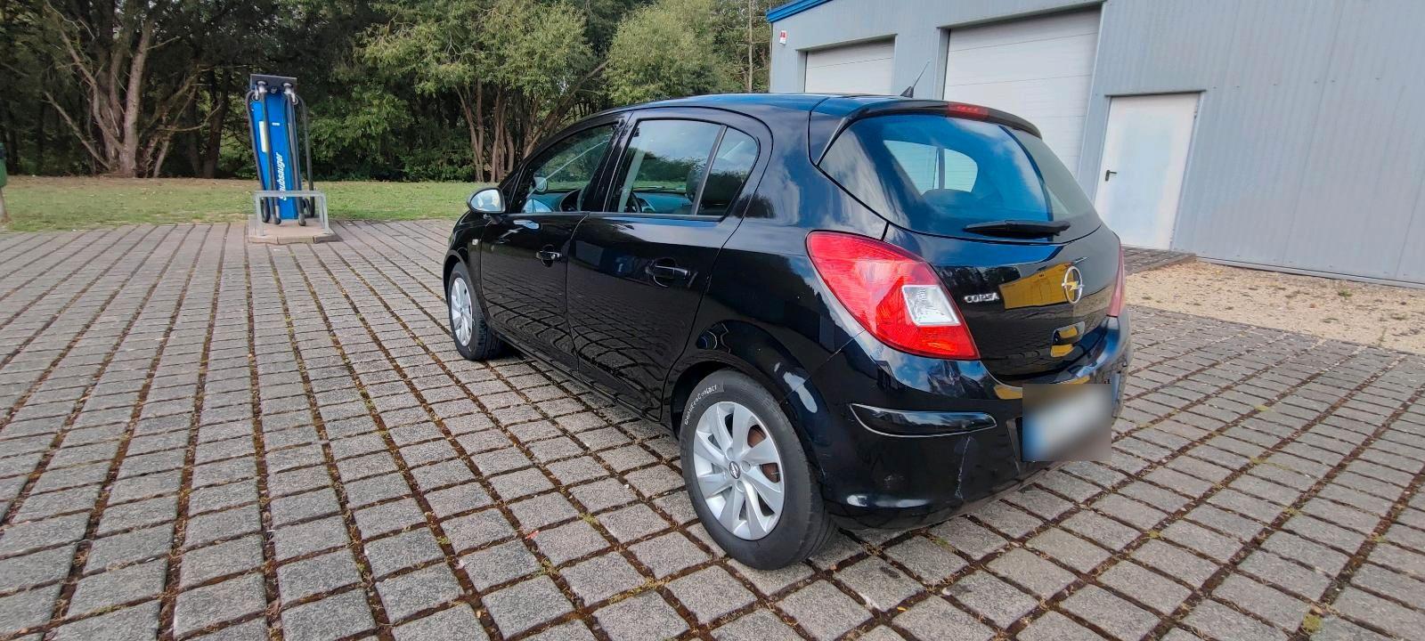 Opel Corsa 2009 — photo 5