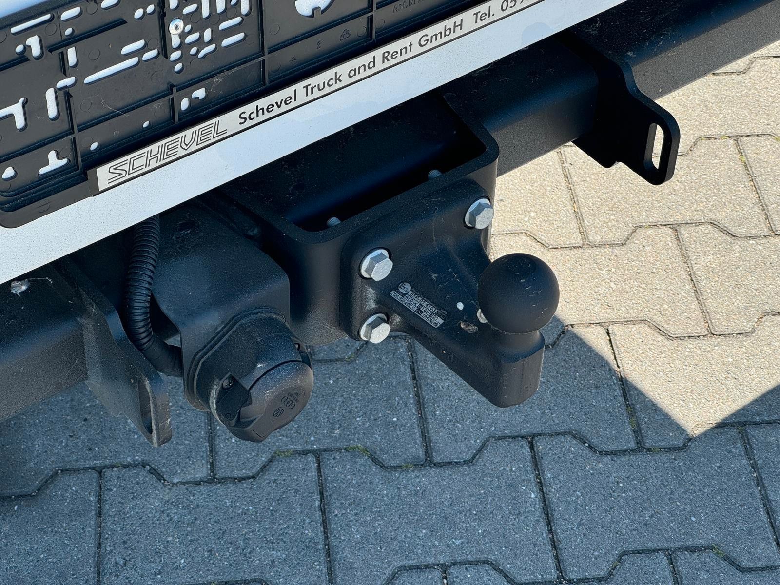 Fahrzeugabbildung MAN TGE 3.140 4x2 Pritsche Schalter AhK