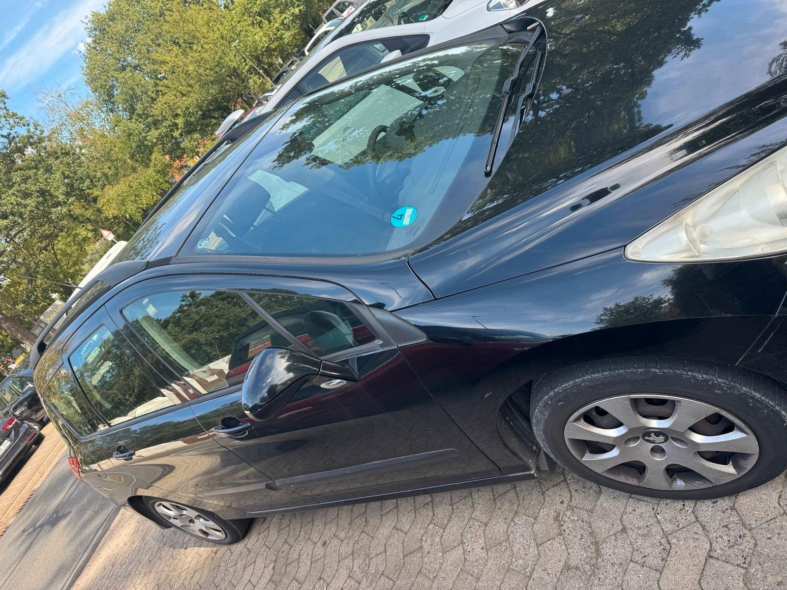 Peugeot 308 2012 — photo 7