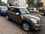 MINI Cooper Countryman  - MINI Cooper Countryman mit Benzin-Antrieb: Kleinwagen, Schaltgetriebe