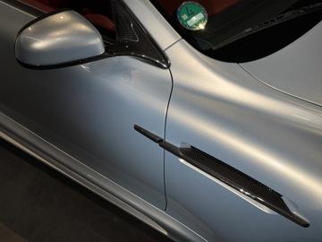 2010 Aston Martin DBS — миниатюра 20