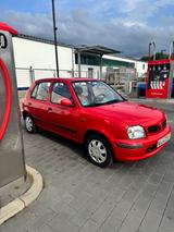 Nissan Micra 1.0 Salsa Tüv 2027 1.Hand - Nissan Micra aus 1999