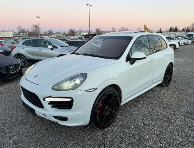 Porsche Cayenne*GTS*Luft*Pano*Kamera*21Zoll*AHK*LHZ*