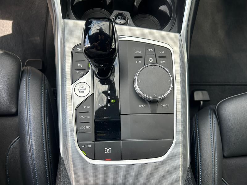 BMW 318i M Sport Touring AHK*Live Cockpit* foto 21