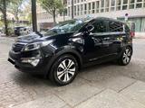 Kia Sportage 2.0 CVVT AWD Spirit Automatik Webasto - Kia Sportage: Cvvt