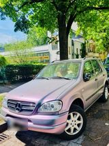Mercedes-Benz Mercedes ML 430 V8  Retro-Klassiker mit LPG - Mercedes-Benz ML 430 mit Benzin-Antrieb