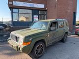 Jeep Commander 4.7 Autom. - Jeep 7-Sitzer
