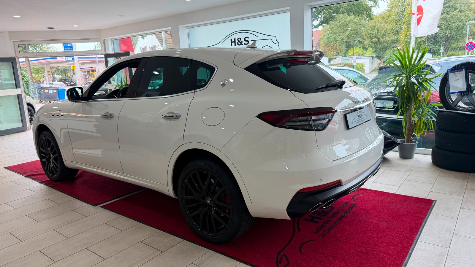 Maserati Levante 2.0 Hybrid GT Auto 4WD foto 4