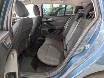 Ford Focus Titanium 1.0 EcoboostHybrid 155PS