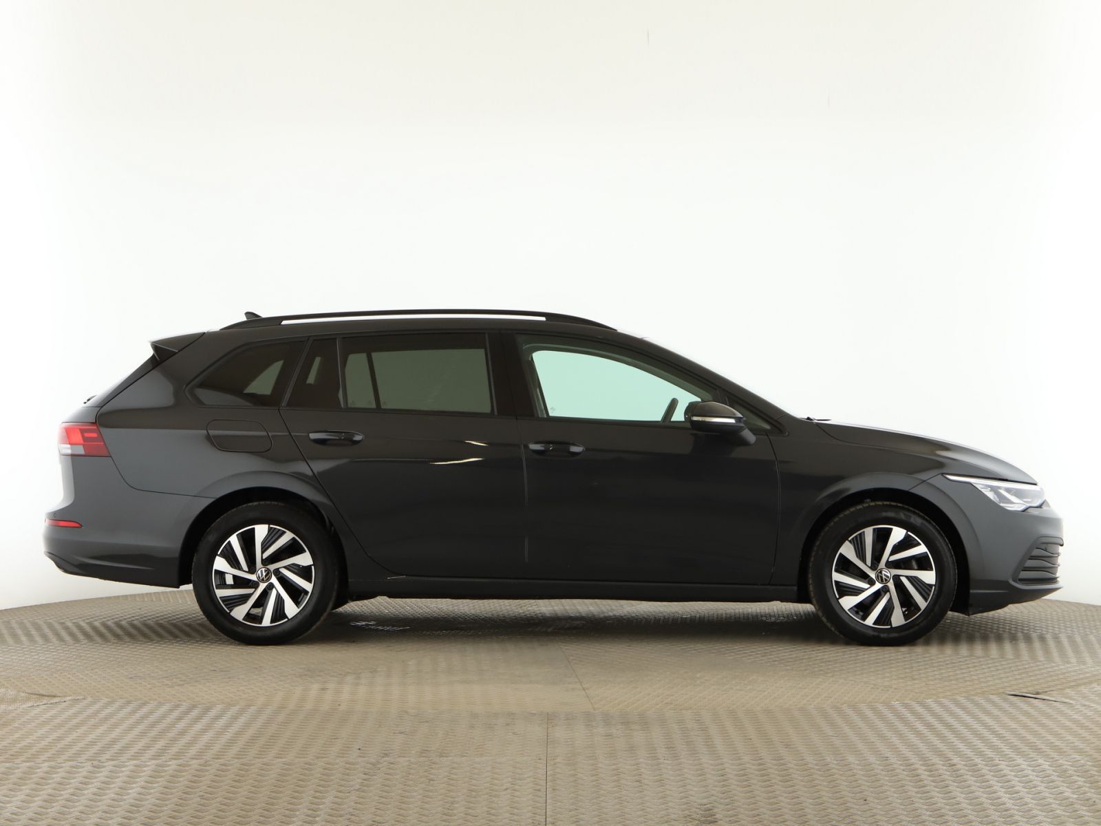Volkswagen Golf - Bild 9