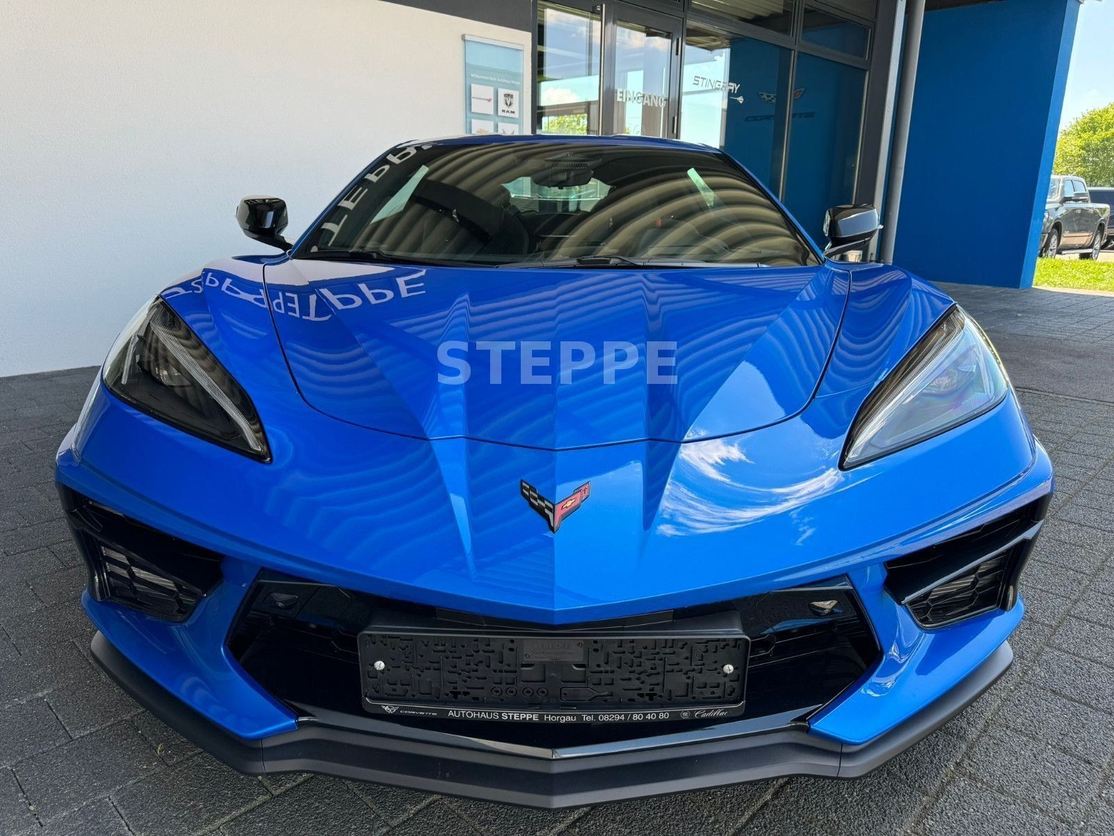 Corvette C8 Stingray Coupe 6,2 V8 3LT Europamodell STEPPE