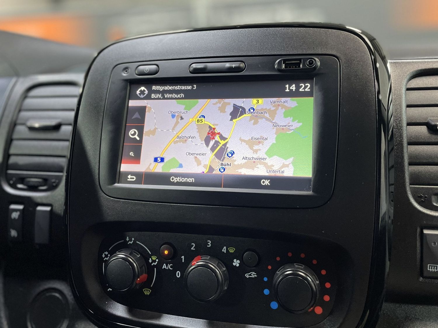 Fahrzeugabbildung Opel Vivaro Kasten L1H1 2,9t #Sortimo#Navi#Klima#